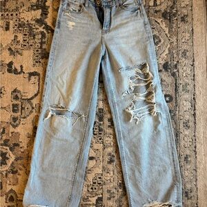 American Eagle Outfitters Light Blue Distressed Boyfriend Jeans